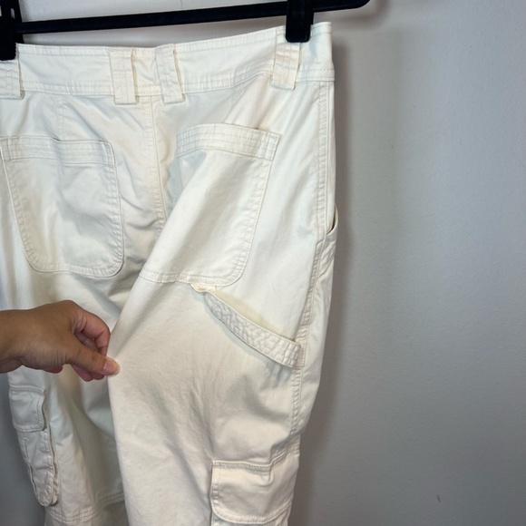 Abercrombie & Fitch Women's Curve Love Cargo Pants Cream Carpenter  Size 10 Long - Picture 11 of 11